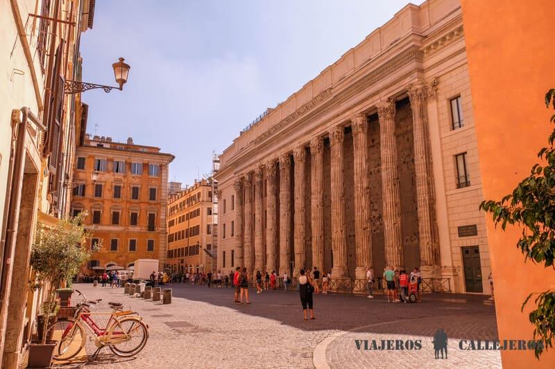Templo Adriano que ver en roma